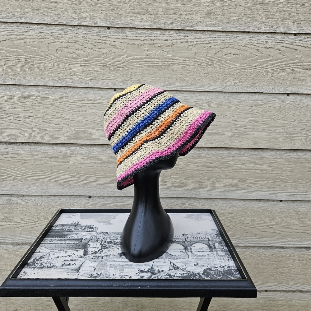 NWT Shiraleah striped woven paper bucket hat